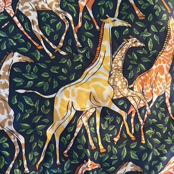 J. Crew Collection Pull-On Silk Twill Cropped Pants in Giraffes Print - 4 - Picture 16 of 16